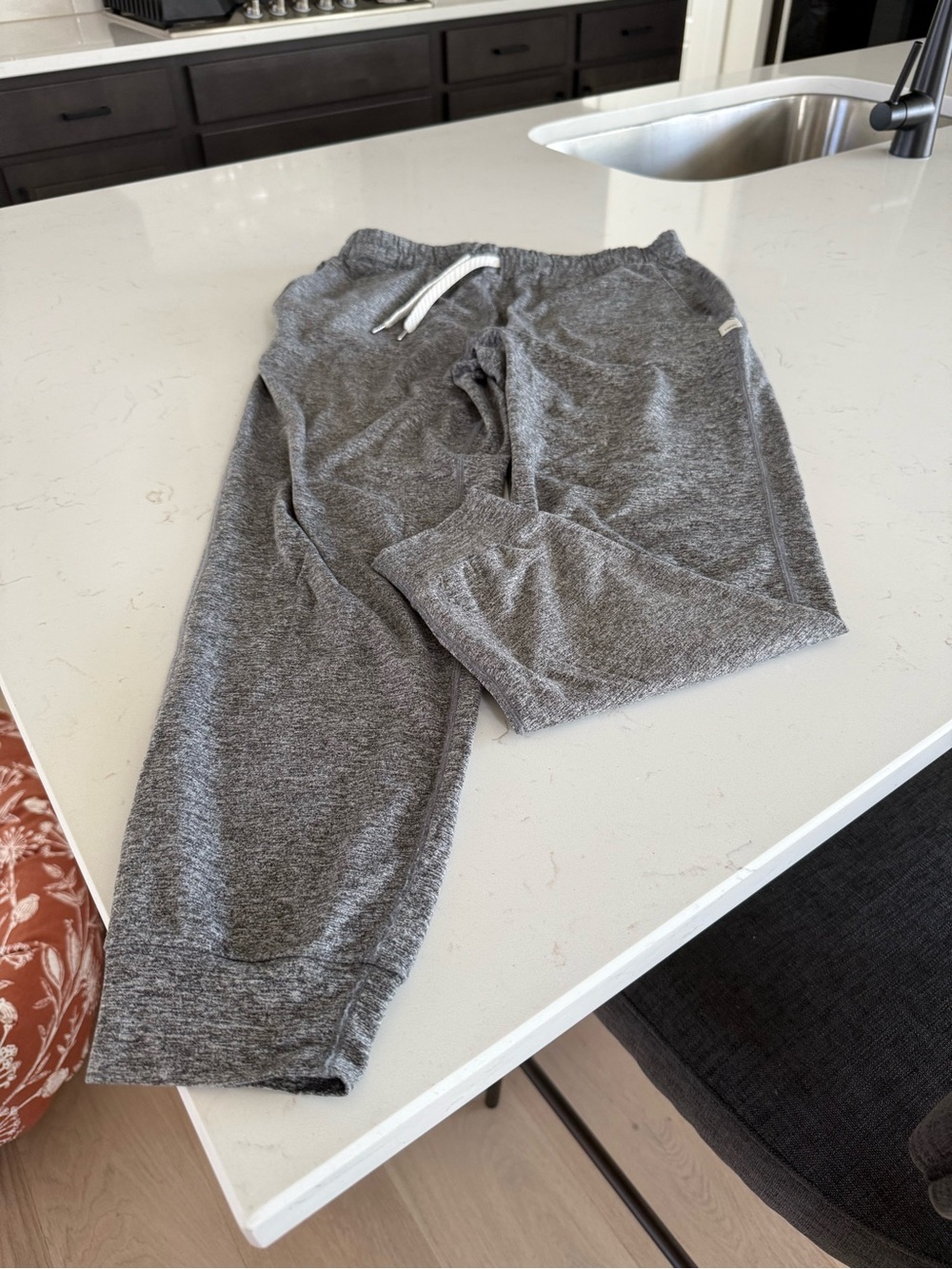 Vuori Performance Joggers